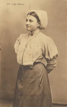 carte postale COIFFE RETHAISE 1903-1950 010307 Photo