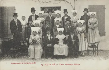 carte postale VIEUX COSTUMES RETAIS 1903-1950 010309 Photo