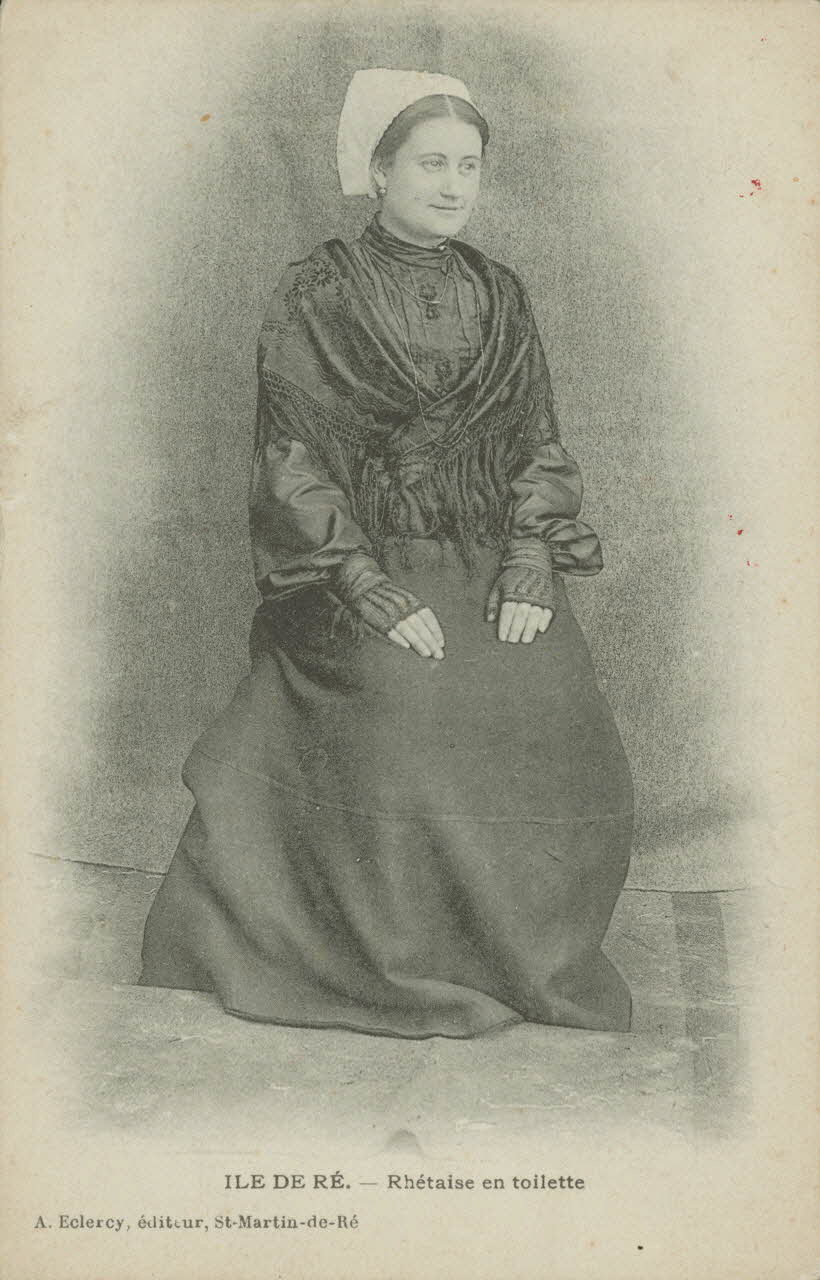 carte postale ILE DE RE-RHETAISE EN TOILETTE 1903 010311 Photo
