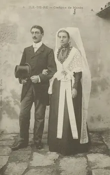 carte postale COSTUME DE MARIES 1903-1950 010319 Photo