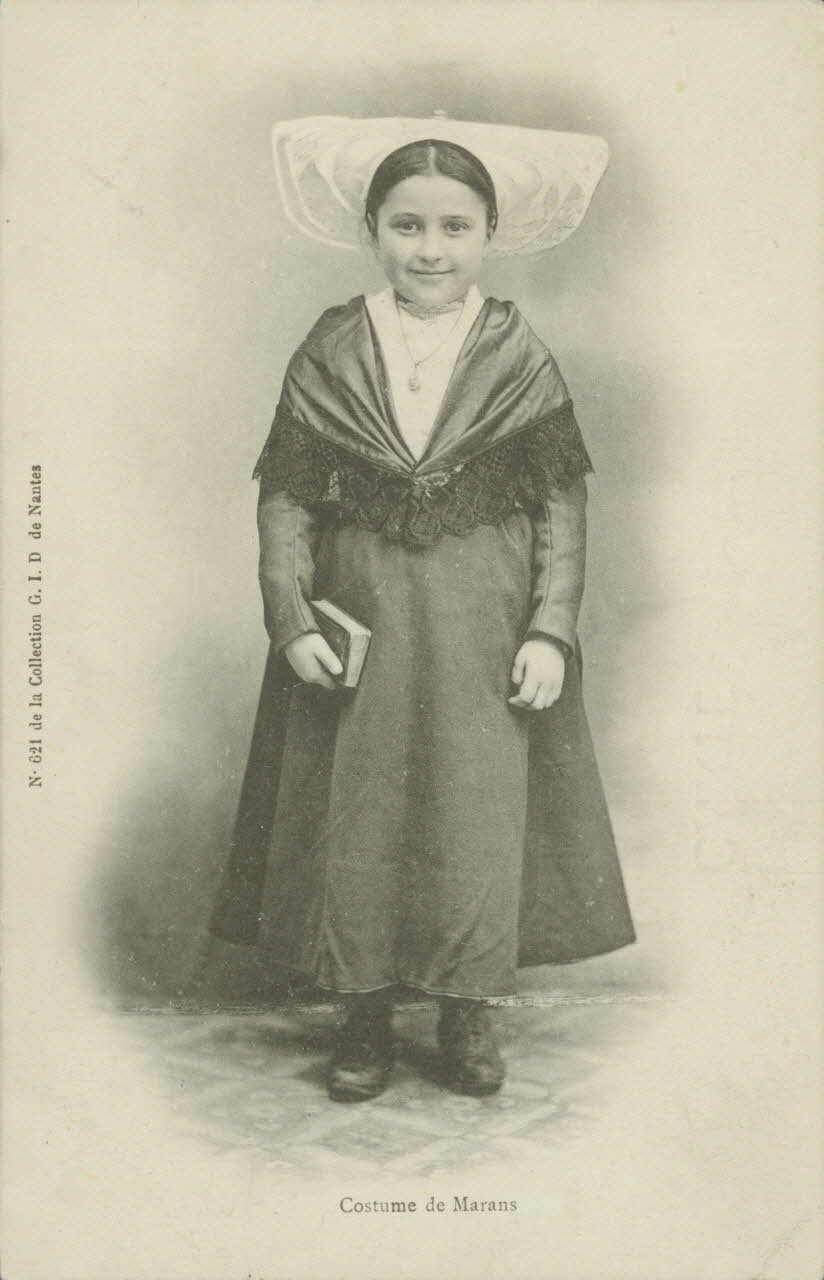 carte postale COSTUME DE MARANS Charente-Maritime 1903 010338 Photo