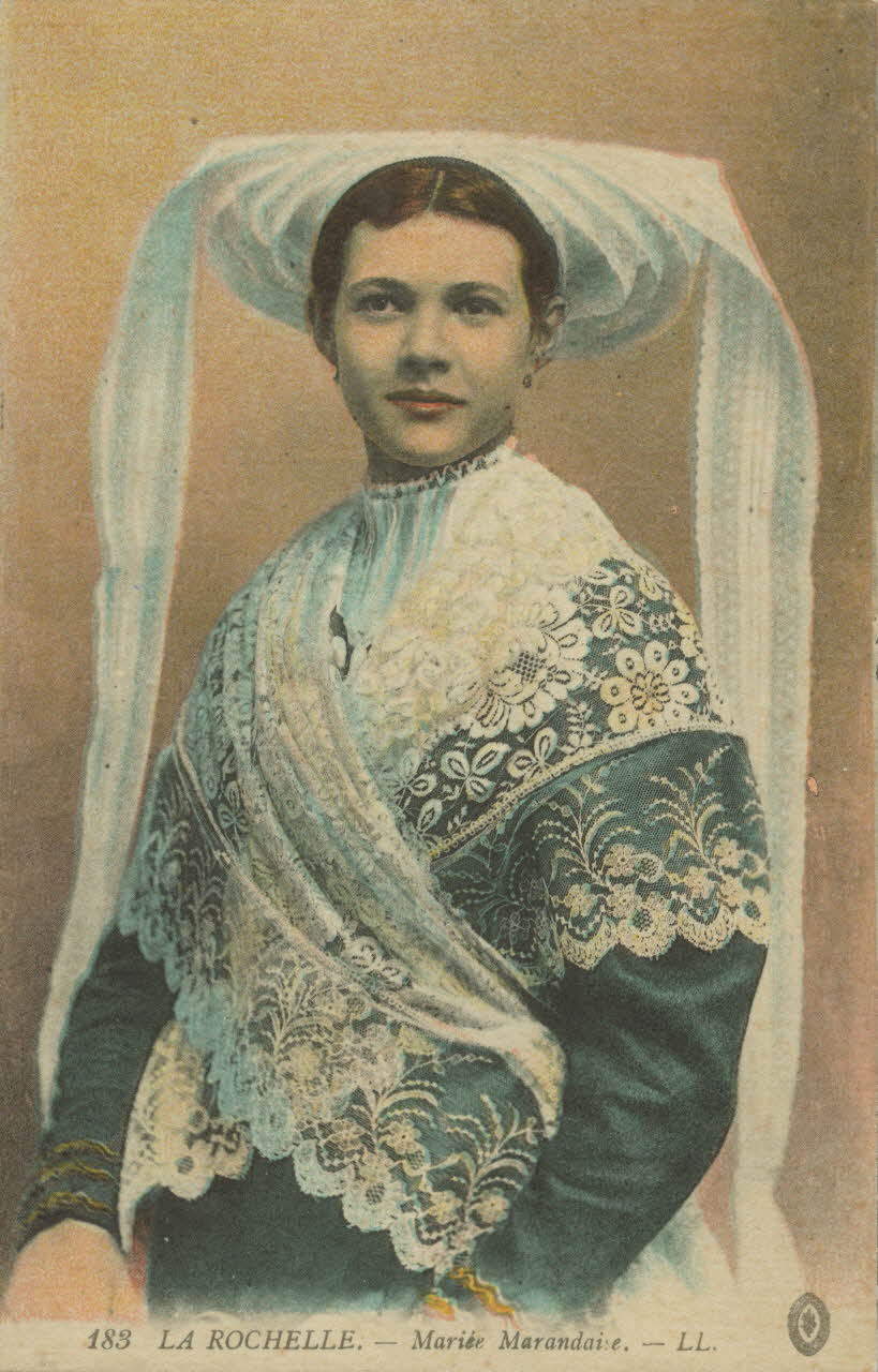 carte postale MARIEE MARANDAISE Charente-Maritime 1903-1950 010363 Photo