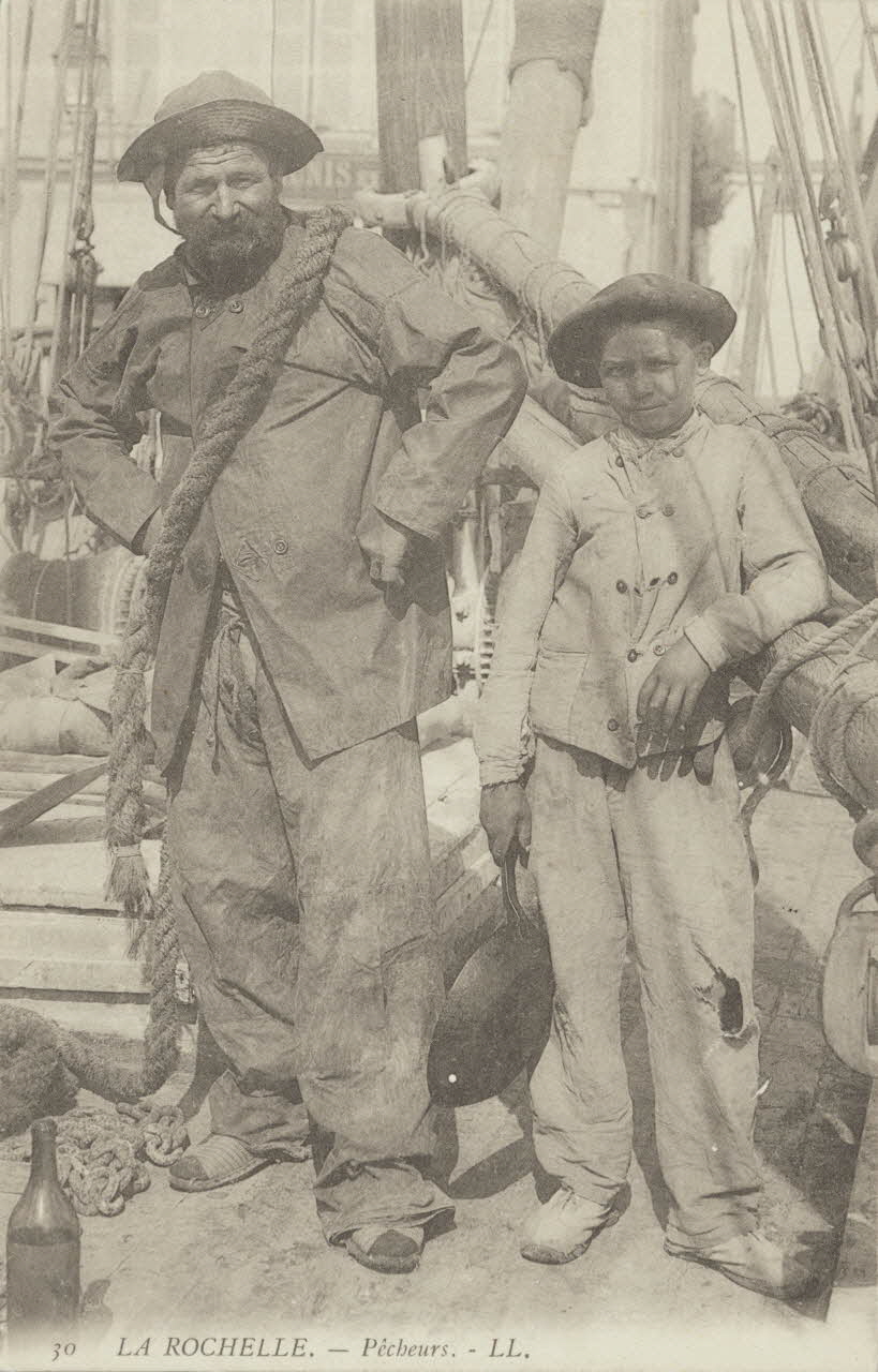 carte postale PECHEUR Charente-Maritime 1903-1950 010369 Photo