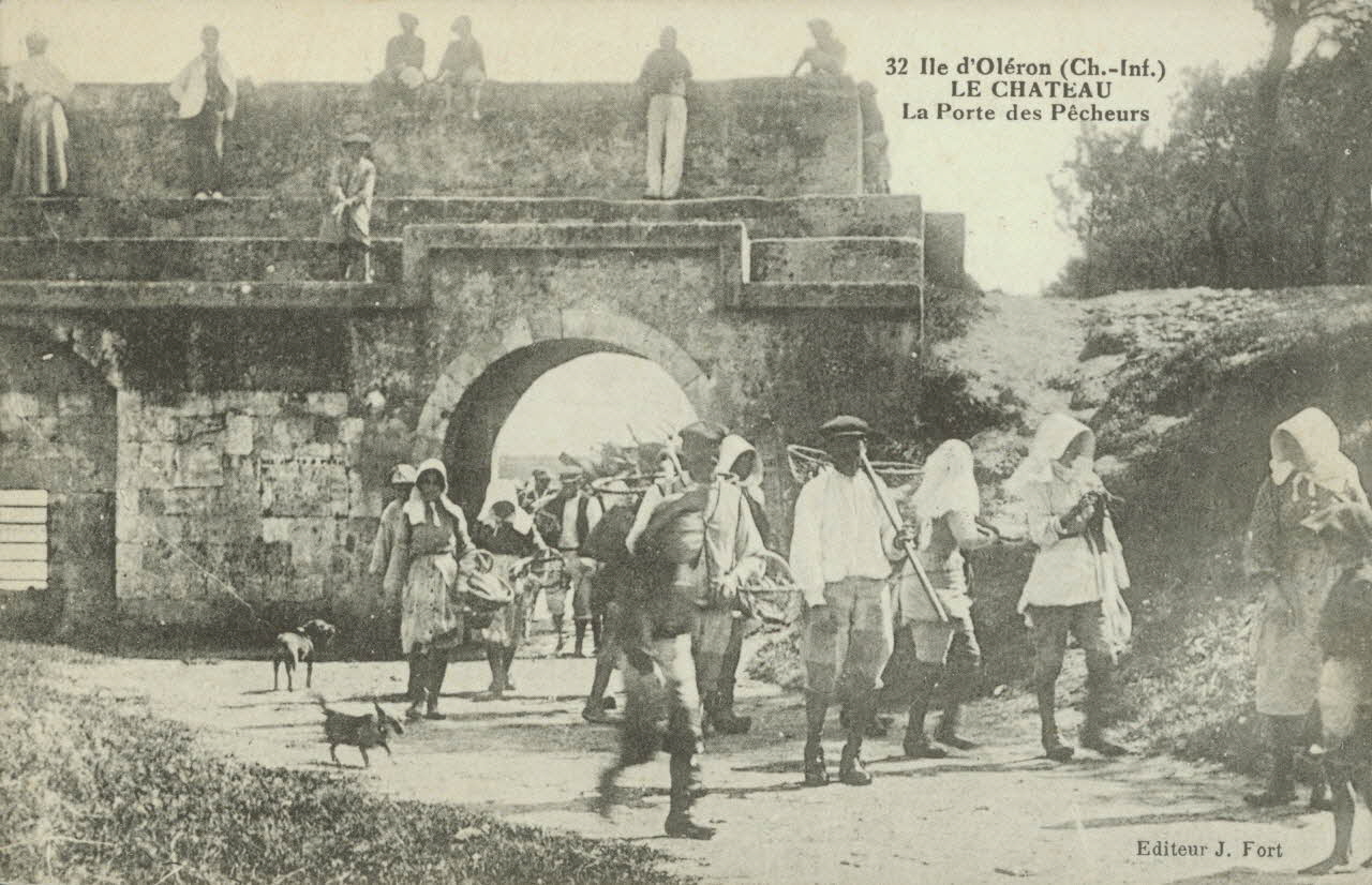 carte postale LA PORTE DES PECHEURS 1903-1920 010470 Photo