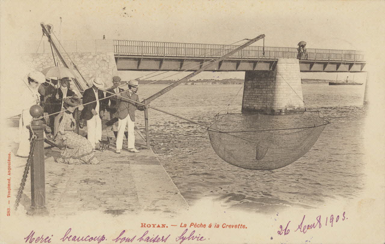 carte postale ROYAN. LA PECHE A LA CREVETTE Charente-Maritime 1903 010614 Photo
