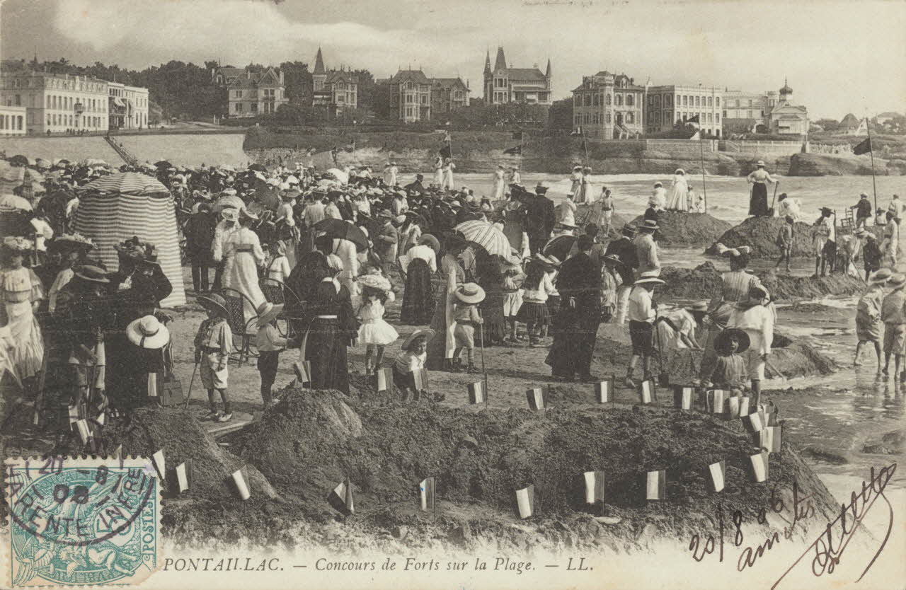 carte postale CONCOURS DE FORTS SUR LA PLAGE Charente-Maritime 1903-1920 010663 Photo