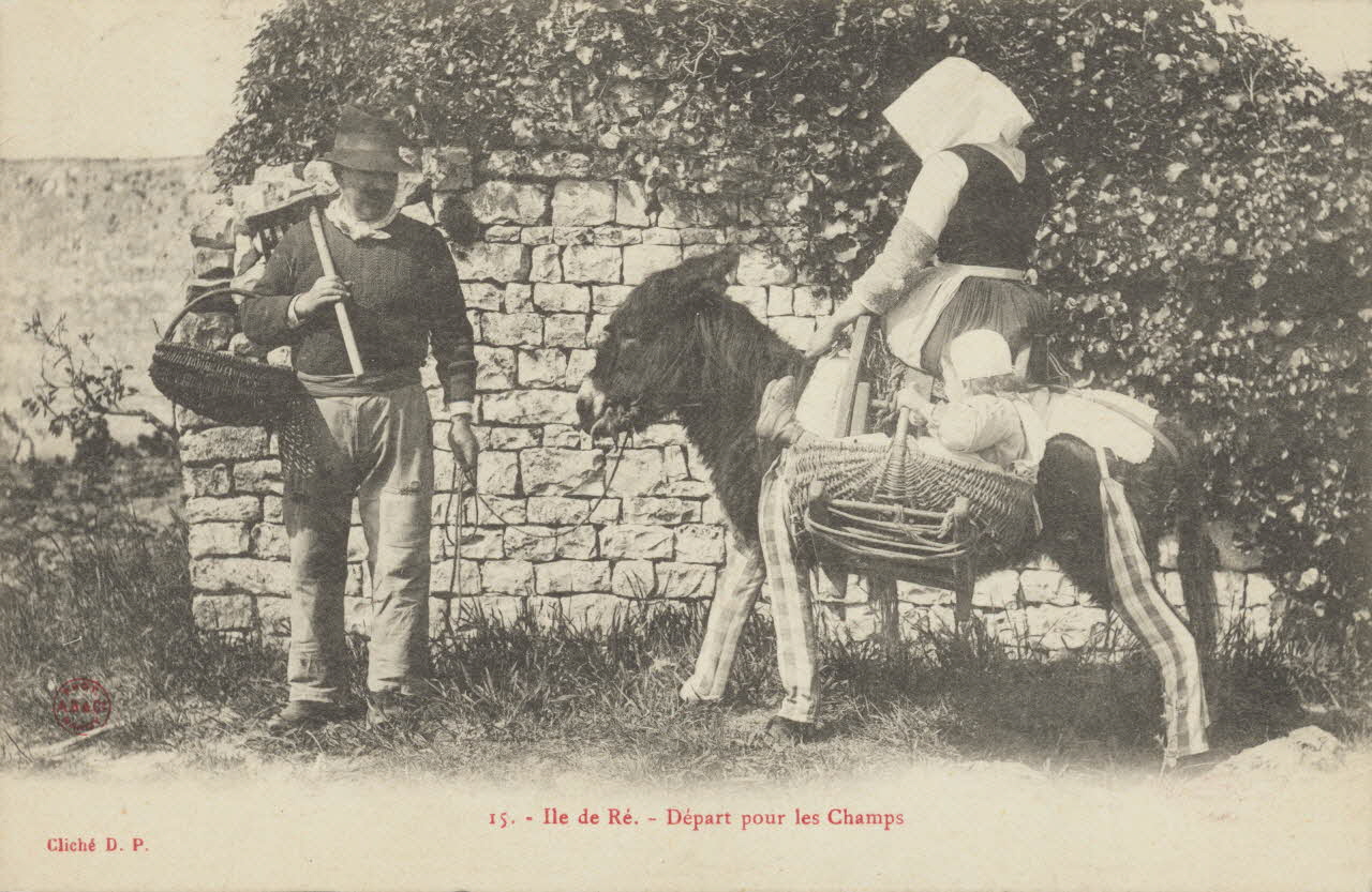 carte postale DEPART POUR LES CHAMPS 1905 011007 Photo