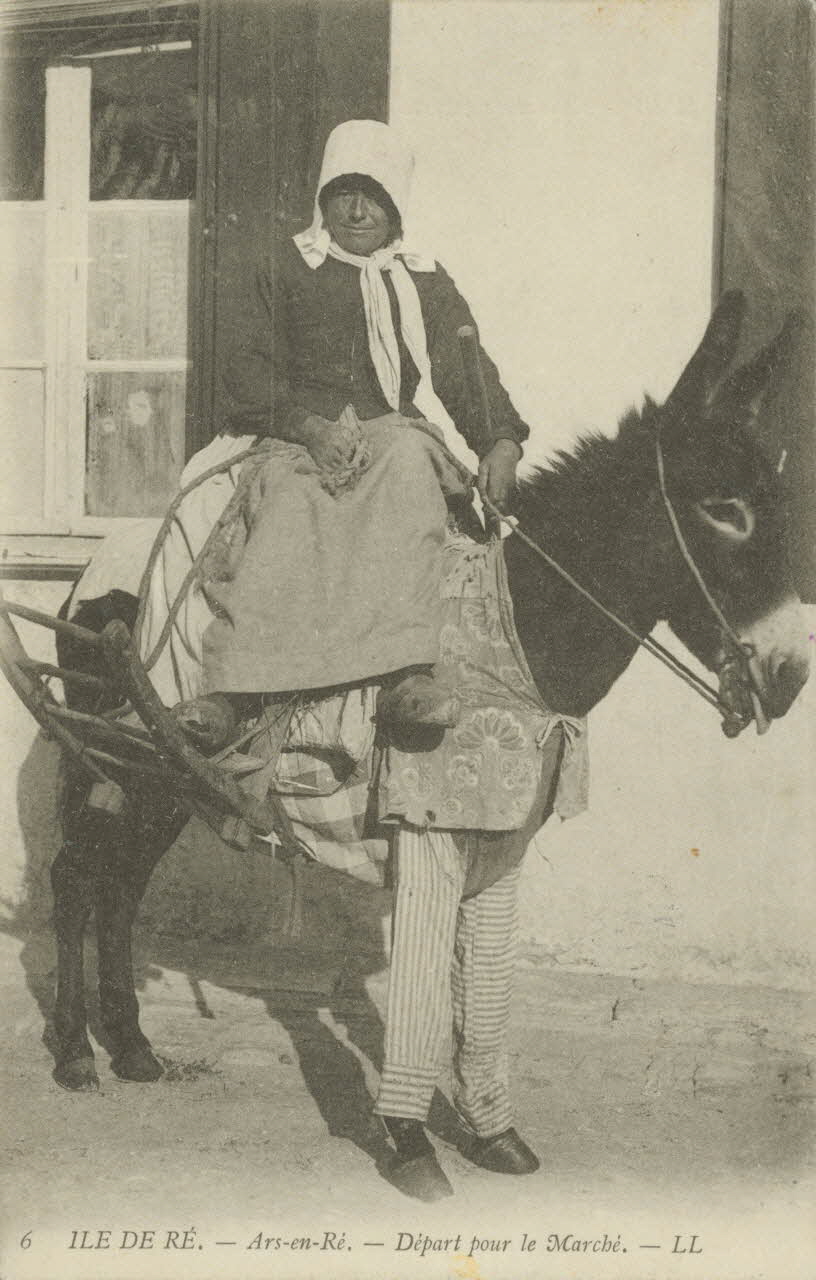 carte postale DEPART POUR LE MARCHE Charente-Maritime 1903 011011 Photo