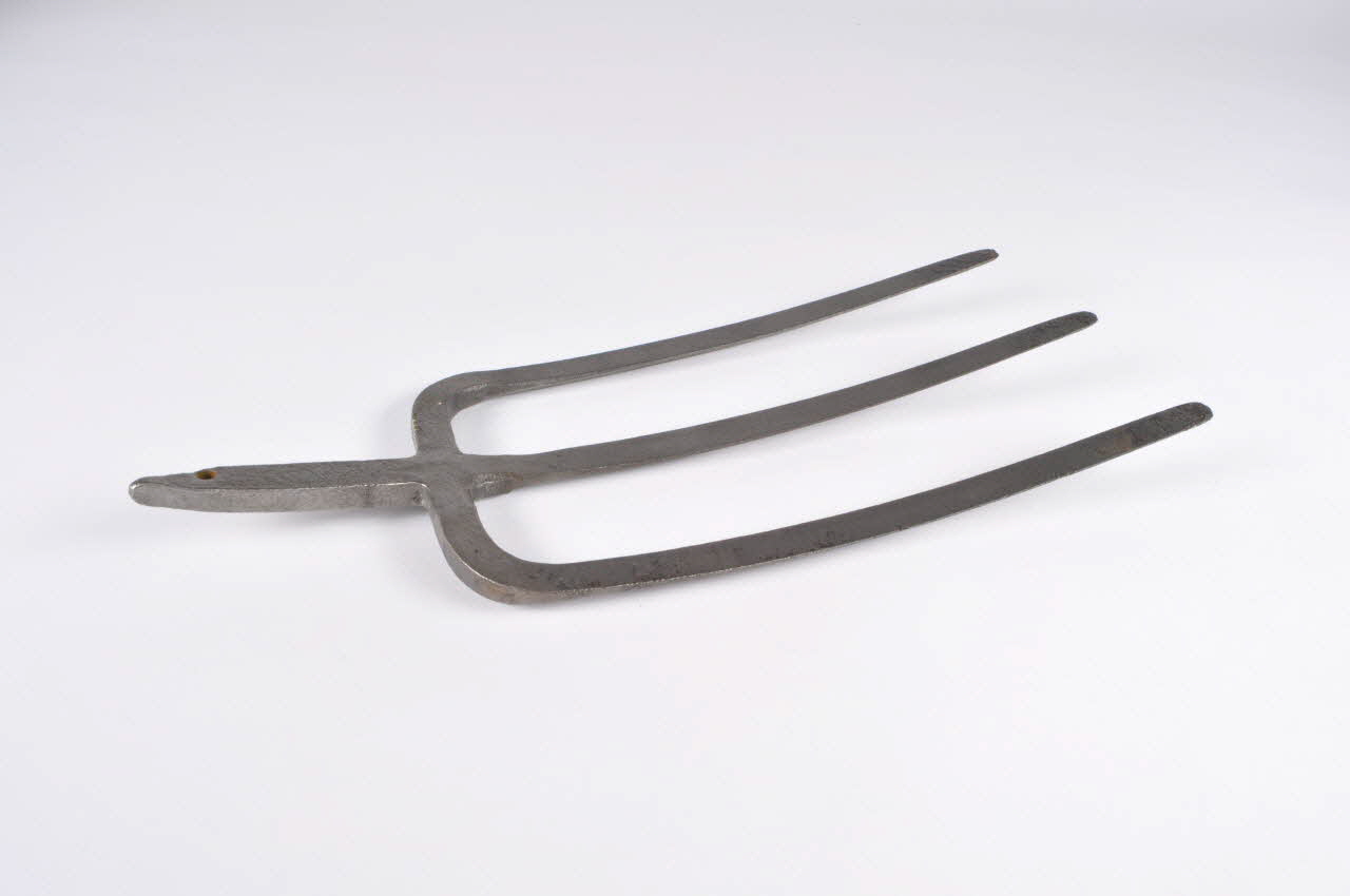 FOURCHE-BECHE 1971.1.46 Photo Mucem