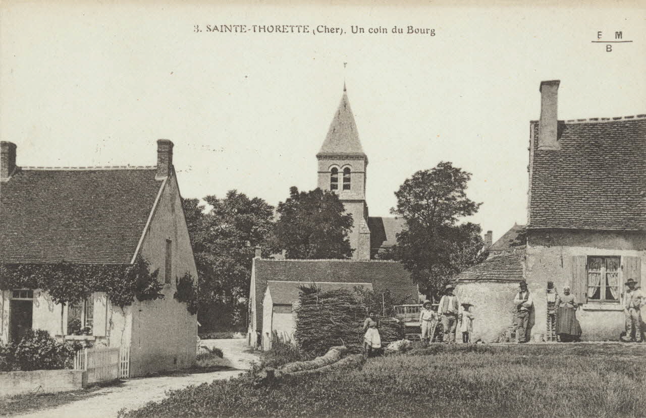 carte postale STE THORETTE-UN COIN DU BOURG Cher 1903-1950 011301 Photo