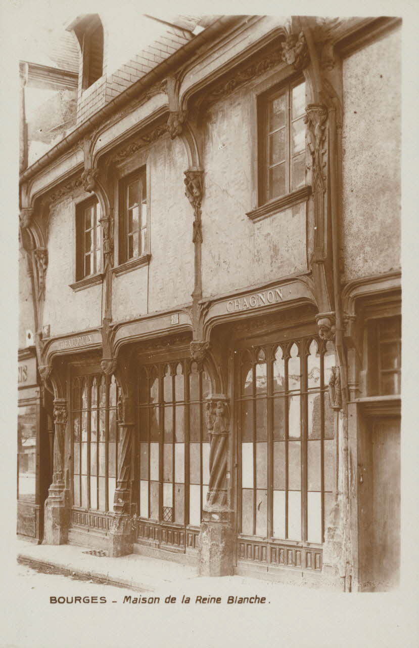 carte postale MAISON DE LA REINE BLANCHE Cher 1903-1920 011345 Photo