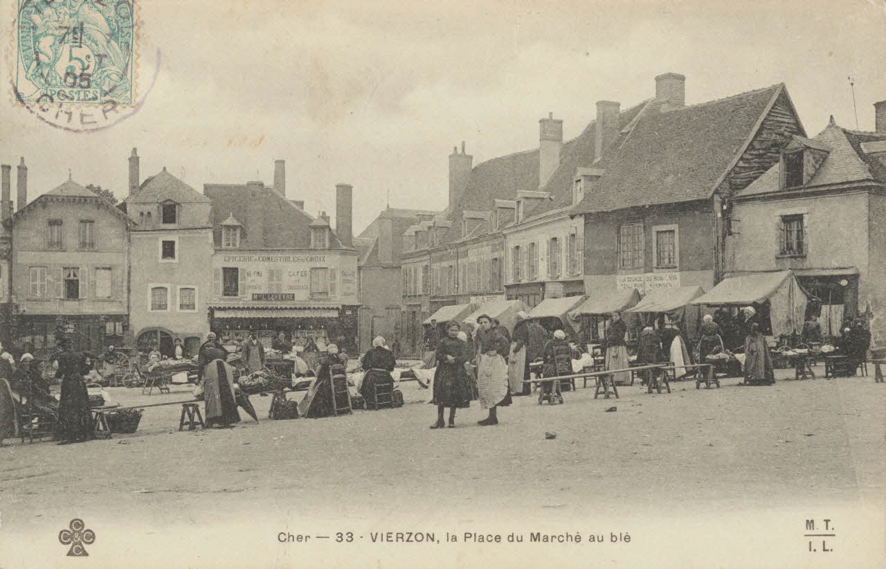 carte postale LA PLACE DU MARCHE AU BLE Cher 1905 011392 Photo