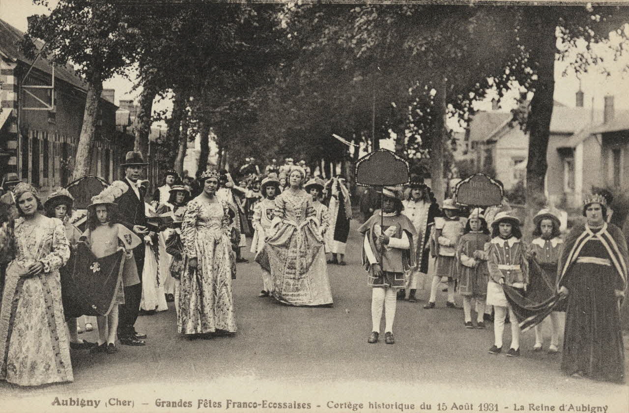 carte postale FETES FRANCO-ECOSSAISES Cher 1931 011403 Photo