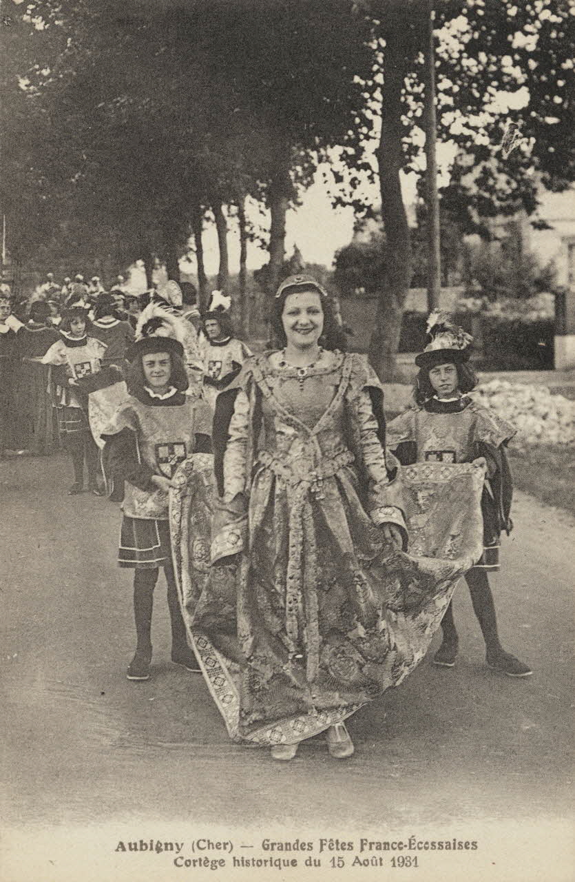 carte postale FETES FRANCO-ECOSSAISES Cher 1931 011407 Photo