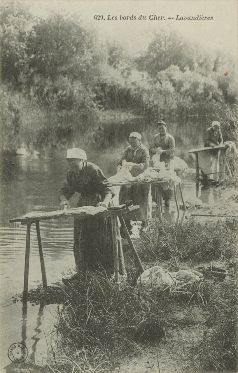 carte postale LES BORDS DU CHER LAVANDIERES 1903-1920 011432 Photo