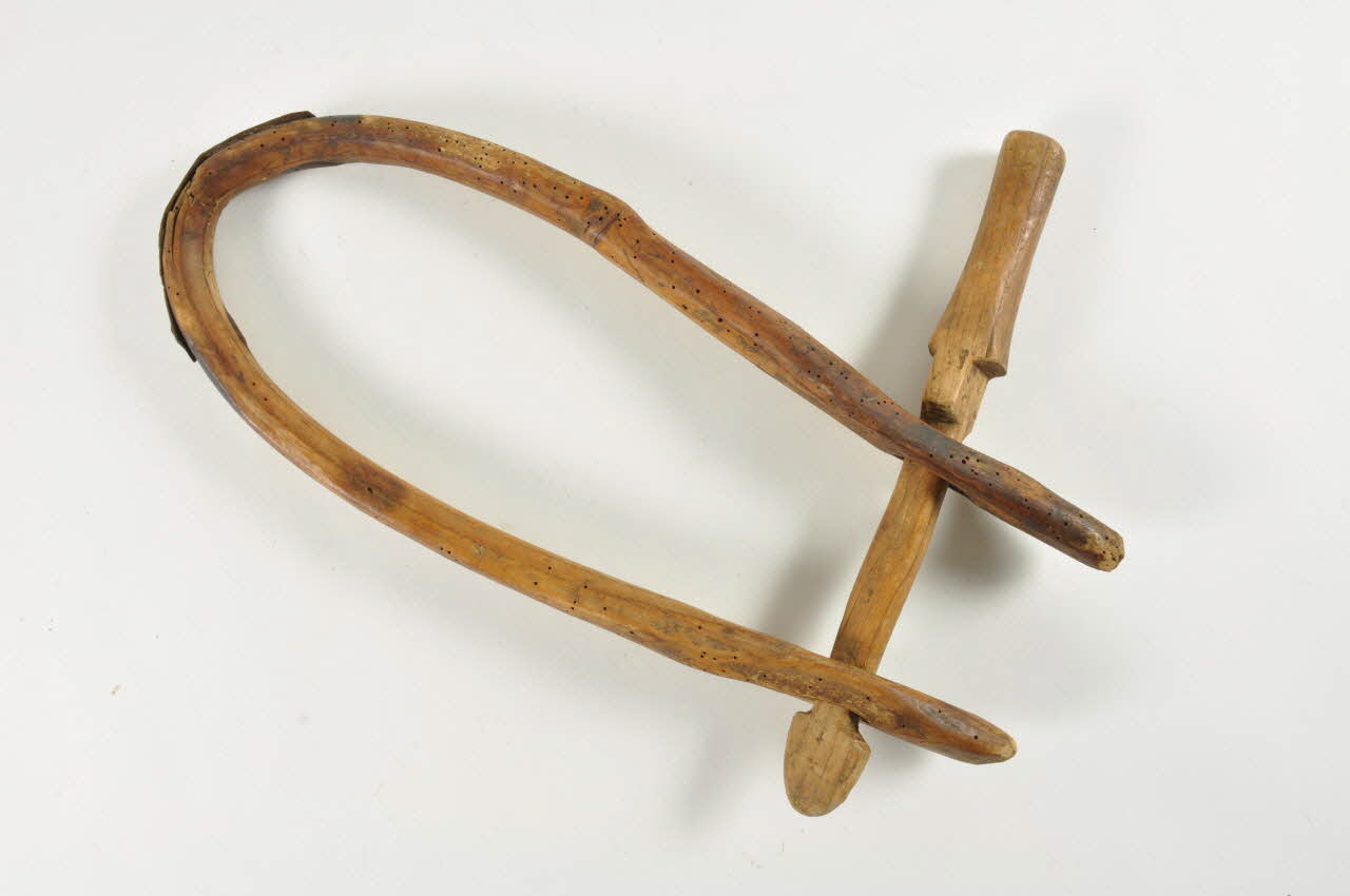 COLLIER DE MULET 1936.2030 Photo Mucem