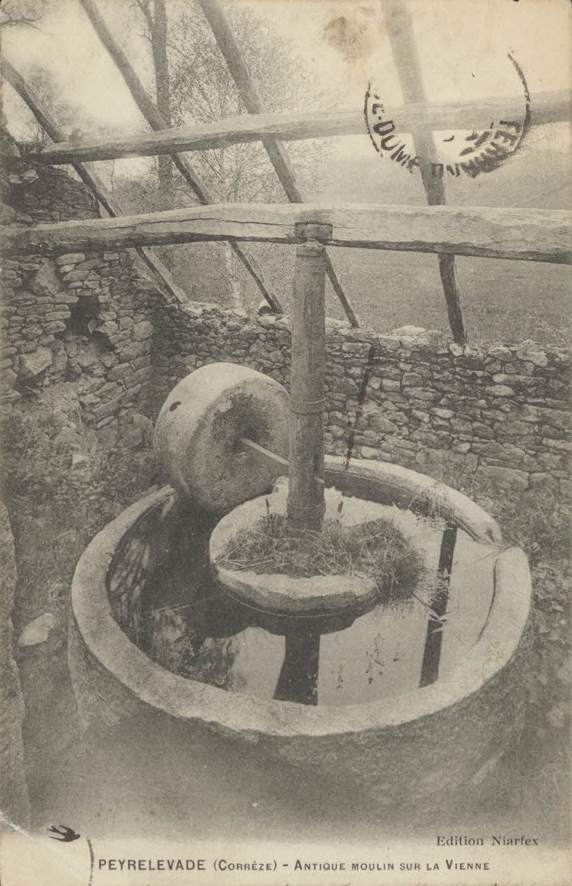 carte postale PEYRELEVADE-ANTIQUE MOULIN 1903-1920 011855 Photo