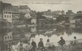 carte postale LA DORDOGNE ET LE FAUBOURG 1903-1920 011857  Photo