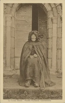 carte postale VIEILLE PAYSANNE CORREZIENNE 1903-1950 011926 Photo