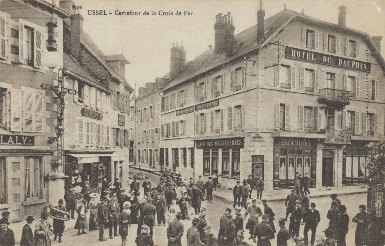 carte postale CARREFOUR DE LA CROIX DE FER 1911 011975 Photo