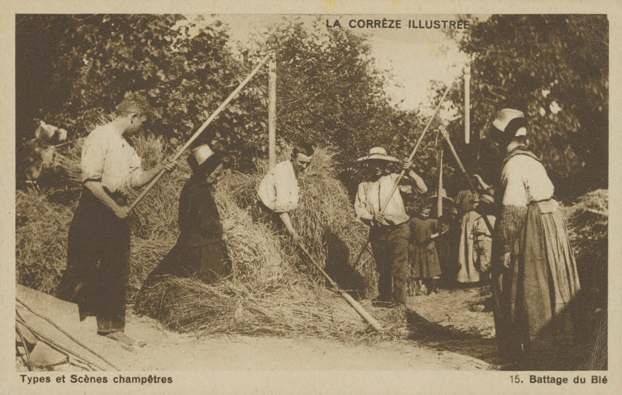 COLLECTION EYBOULET carte postale TYPES ET SCENES CHAMPETRES.- BATTAGE DU BLE USSEL (19) 1921-1950 011987A Photo