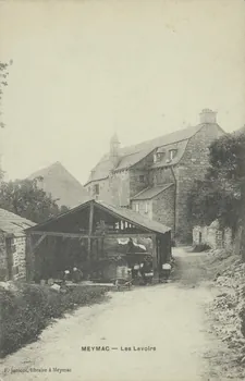 carte postale LES LAVOIRS 1903-1950 011995 Photo