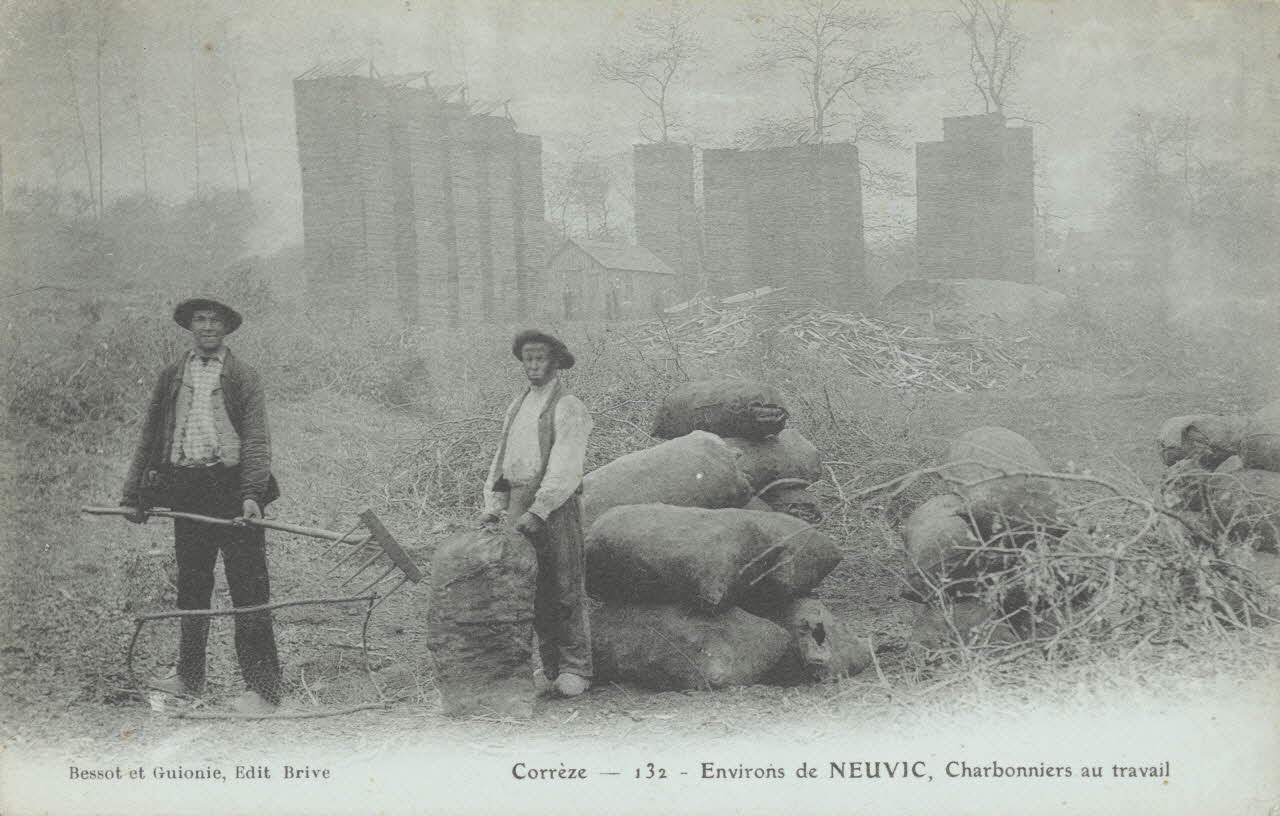 carte postale CHARBONNIERS AU TRAVAIL 1903 011998 Photo
