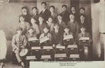 carte postale SOCIETE D'ACCORDEONISTES 1903-1920 012009 Photo