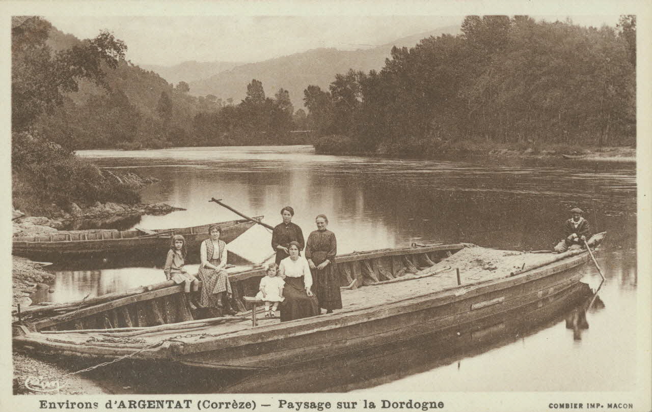 carte postale PAYSAGE SUR LA DORDOGNE 1903-1920 012103 Photo