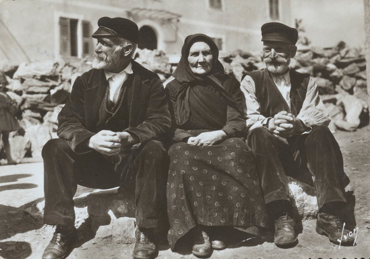 carte postale TYPES CORSES 1937 012306 Photo