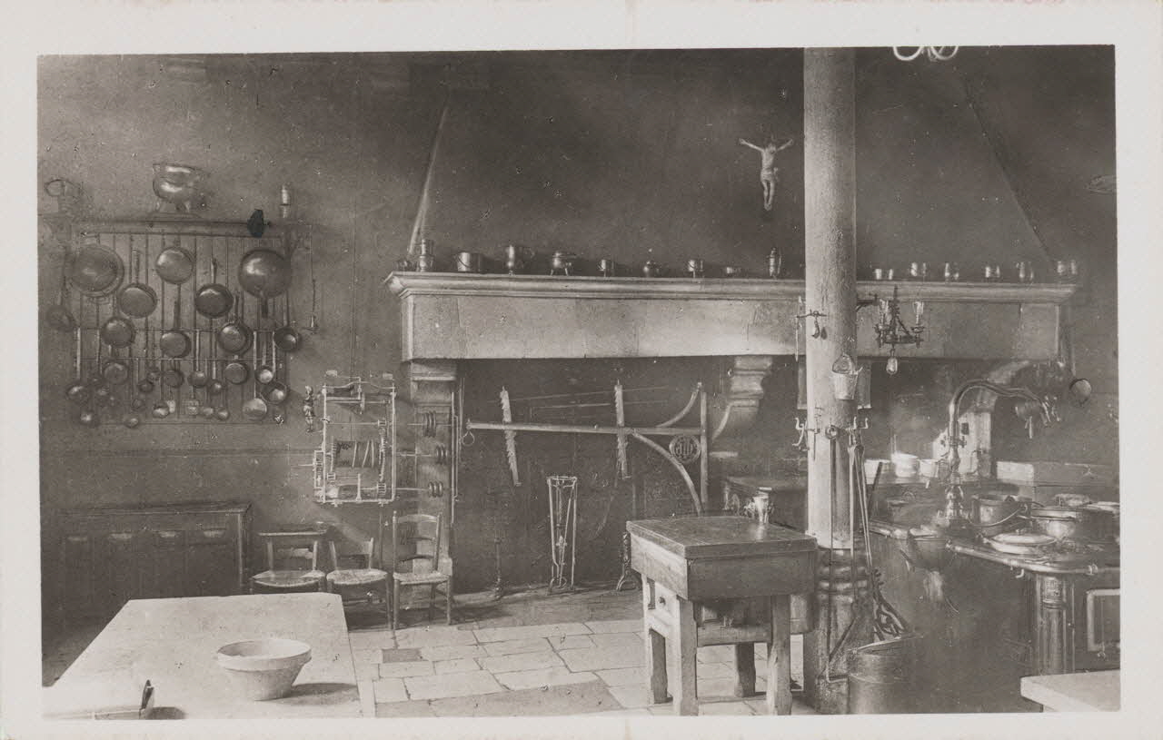 carte postale HOTEL-DIEU DE BEAUNE. ; LES CUISINES Côte-d'Or 1921-1950 012808 Photo