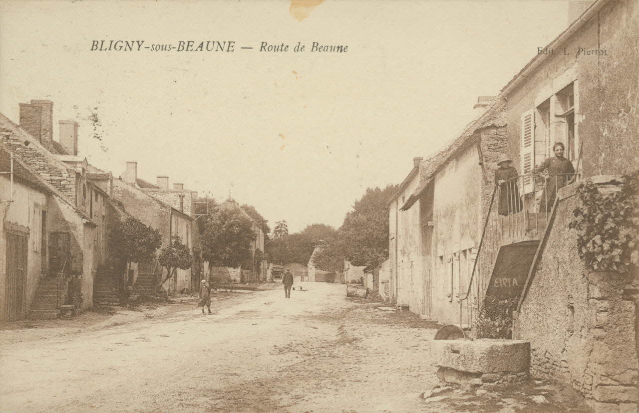 carte postale BLIGNY SOUS BEAUNE-ROUTE DE BEAUNE Côte-d'Or 1921-1950 013008 Photo