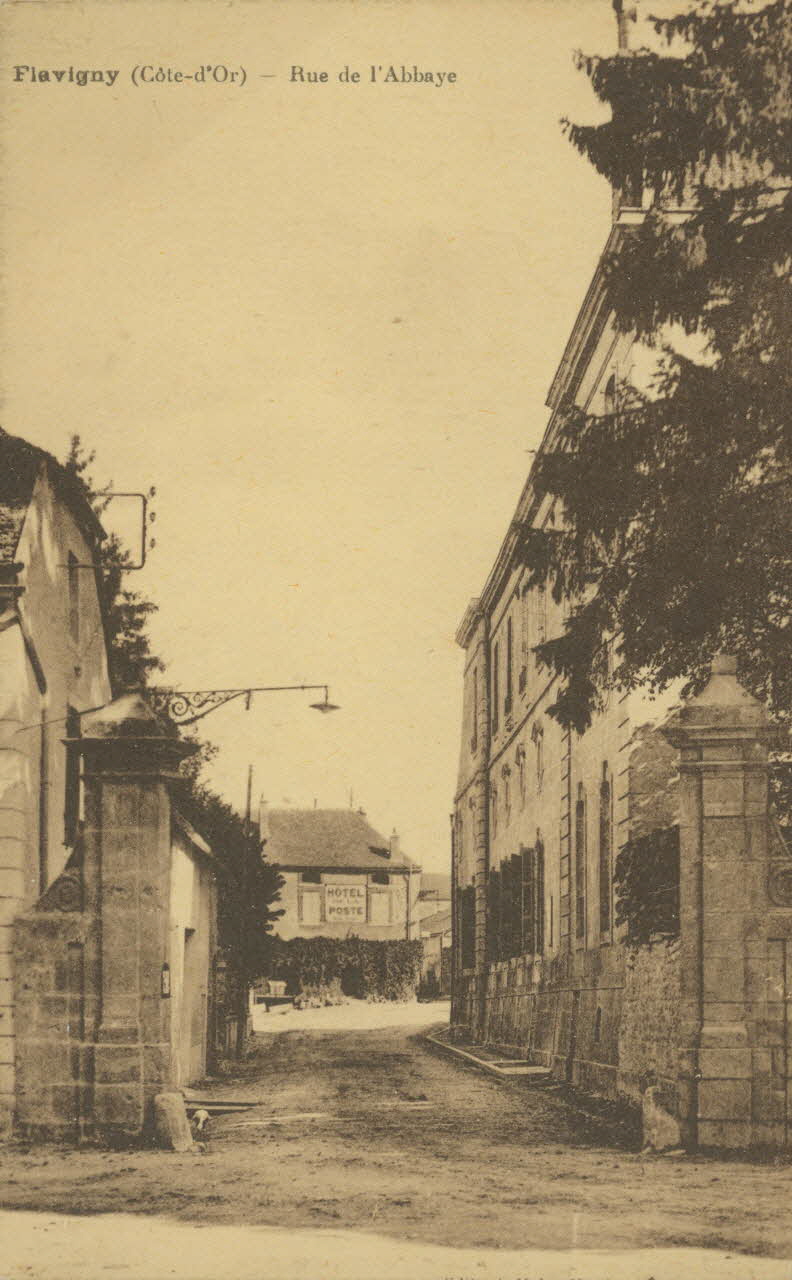 carte postale FLAVIGNY-RUE DE L'ABBAYE Côte-d'Or 1903-1950 013014 Photo