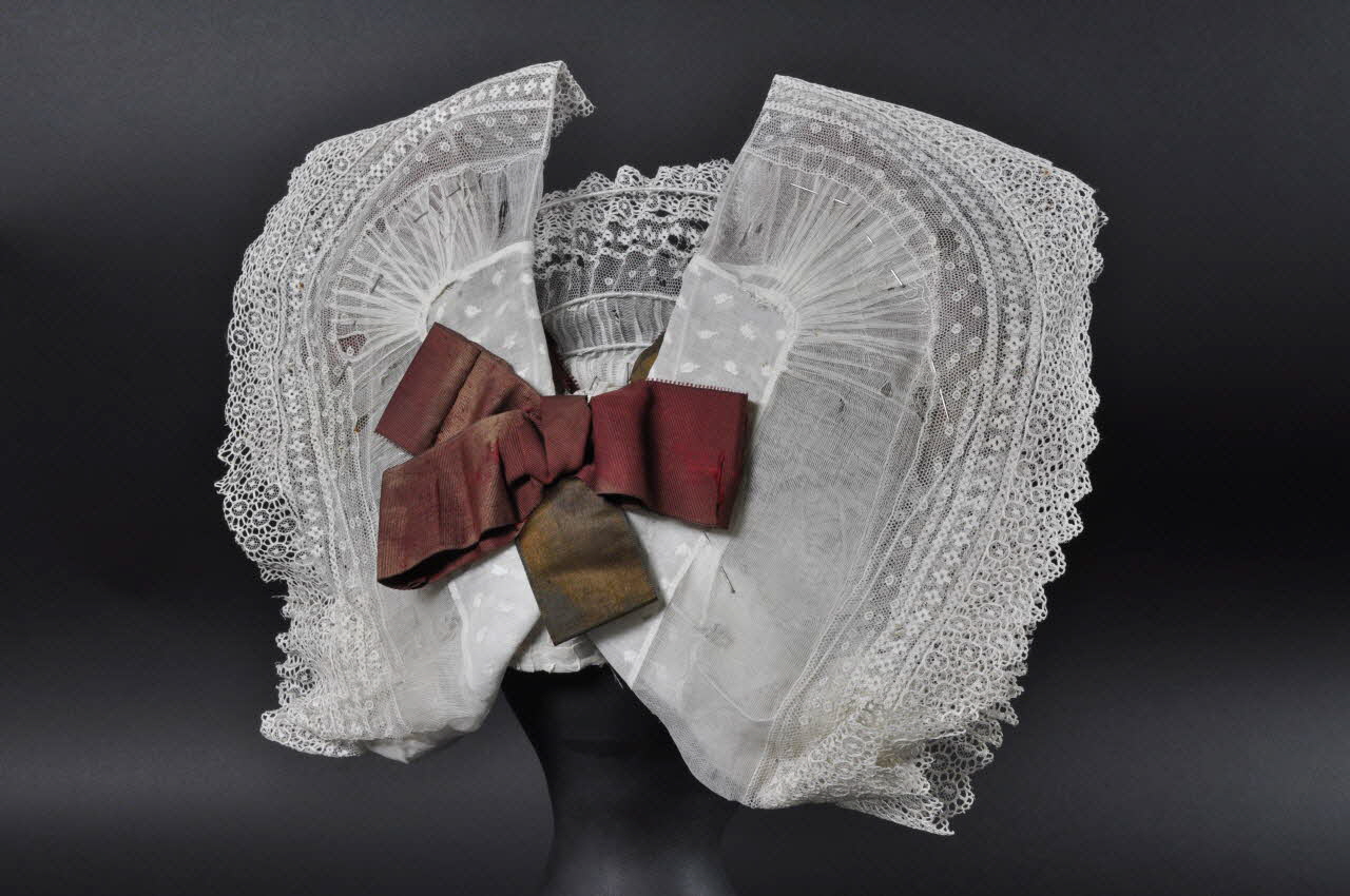 coiffe 1936.207 Photo Mucem