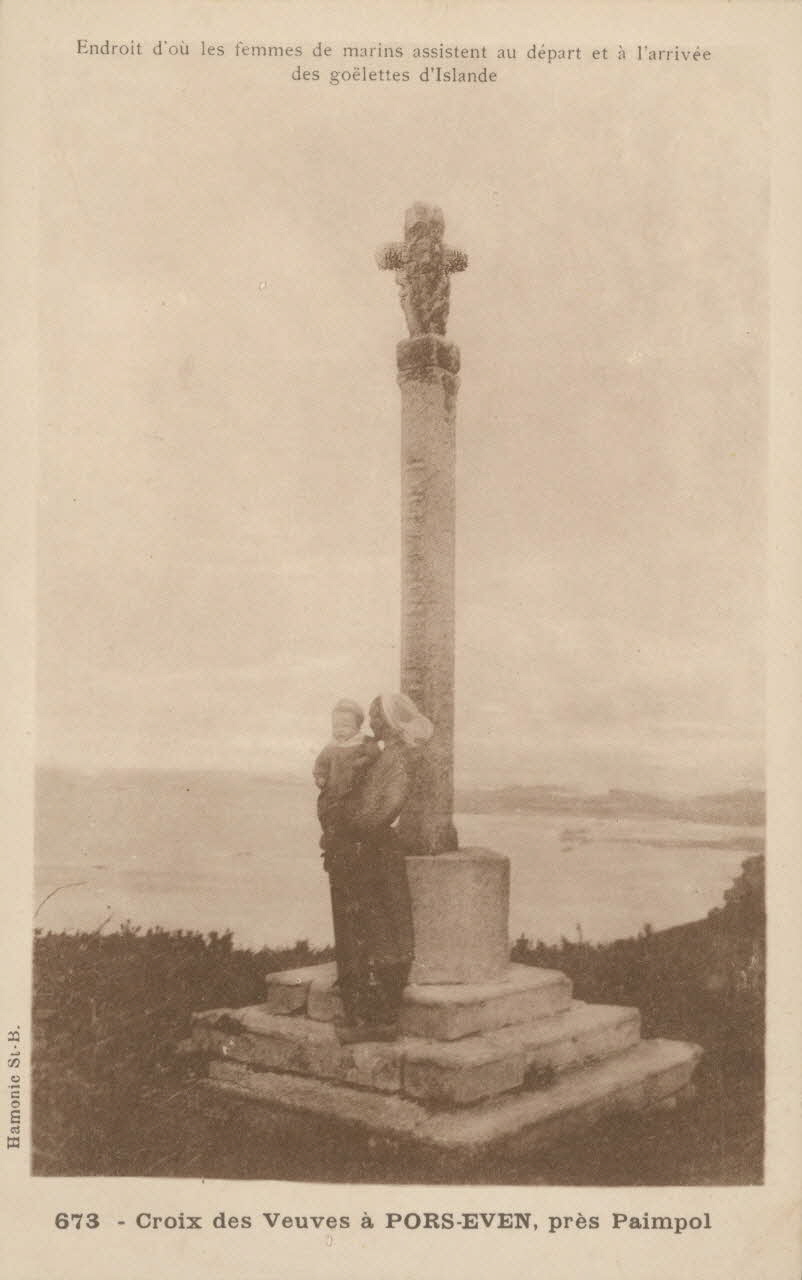 carte postale CROIX DES VEUVES A PORS-EVEN Côtes-d'Armor 1903-1920 013655 Photo