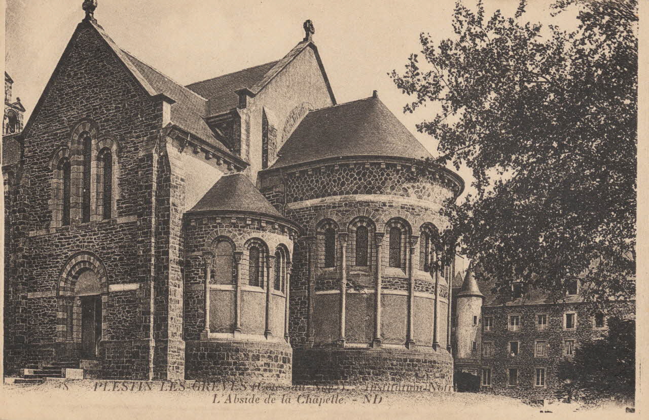 carte postale L'ABSIDE DE LA CHAPELLE Côtes-d'Armor 1903-1920 013725 Photo