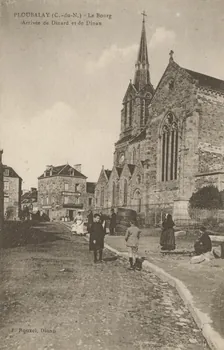 carte postale LE BOURG. ARRIVEE DE DINARD ET DE DINAN Côtes-d'Armor 1903-1920 013732 Photo