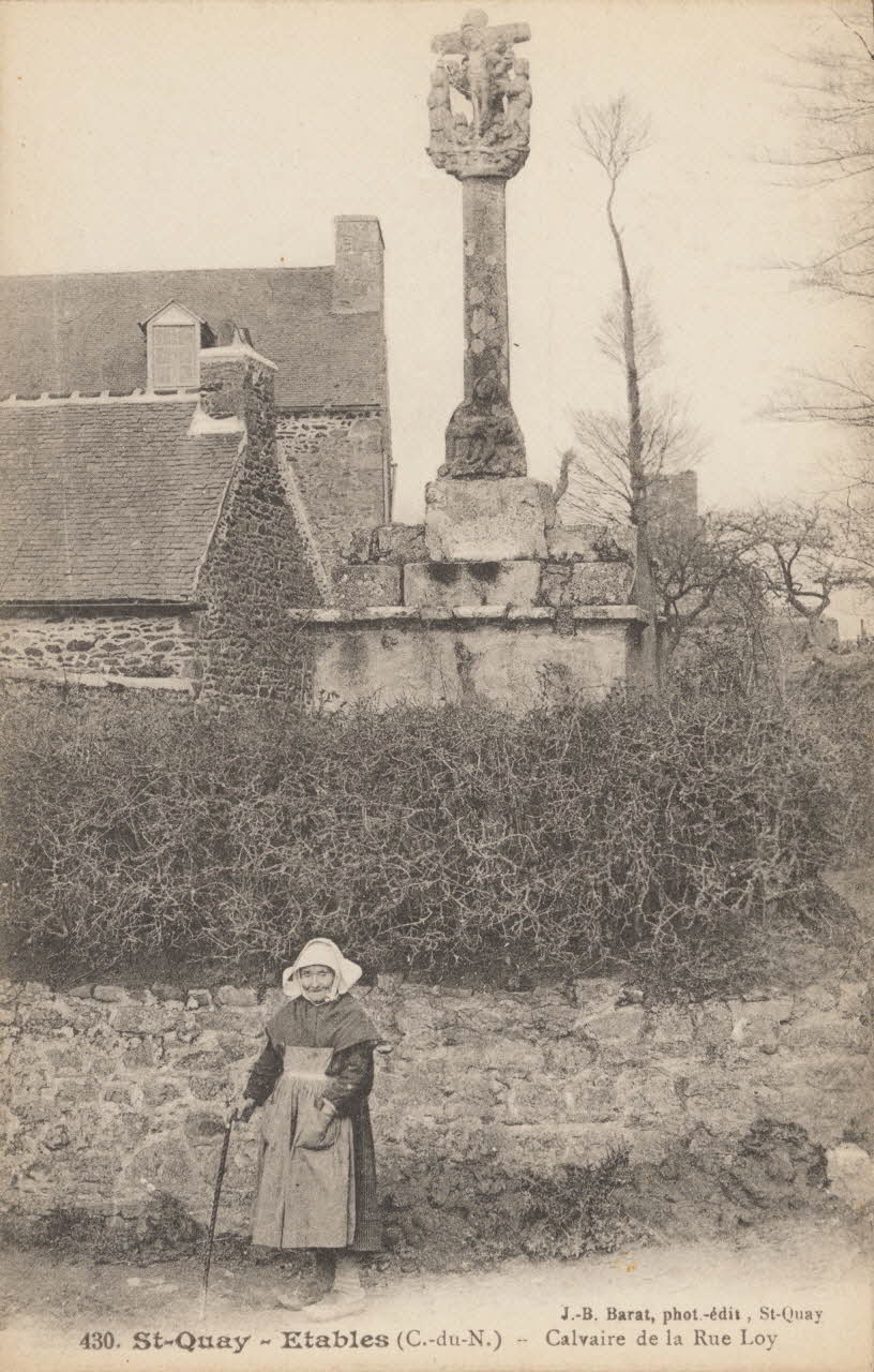 carte postale CALVAIRE DE LA RUE LOY Côtes-d'Armor 1903-1920 013792 Photo
