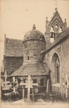 carte postale L'OSSUAIRE ET L'EGLISE Côtes-d'Armor 1903-1920 013810 Photo