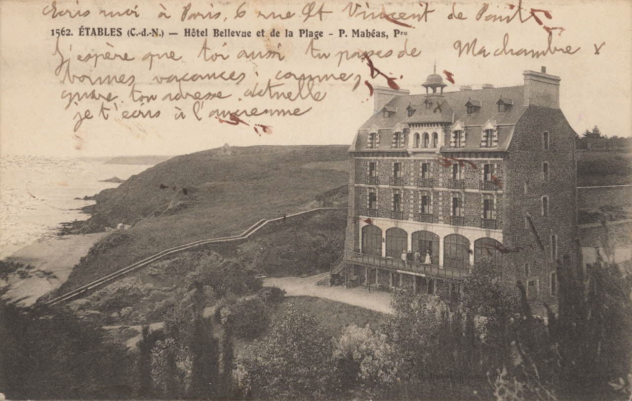 carte postale HOTEL BELLEVUE ET DE LA PLAGE Côtes-d'Armor 1912 013935 Photo