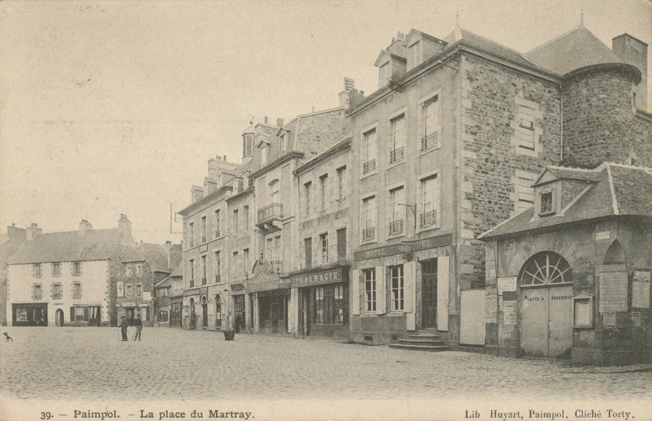 carte postale LA PLACE DU MARTRAI Côtes-d'Armor 1903-1920 013975 Photo