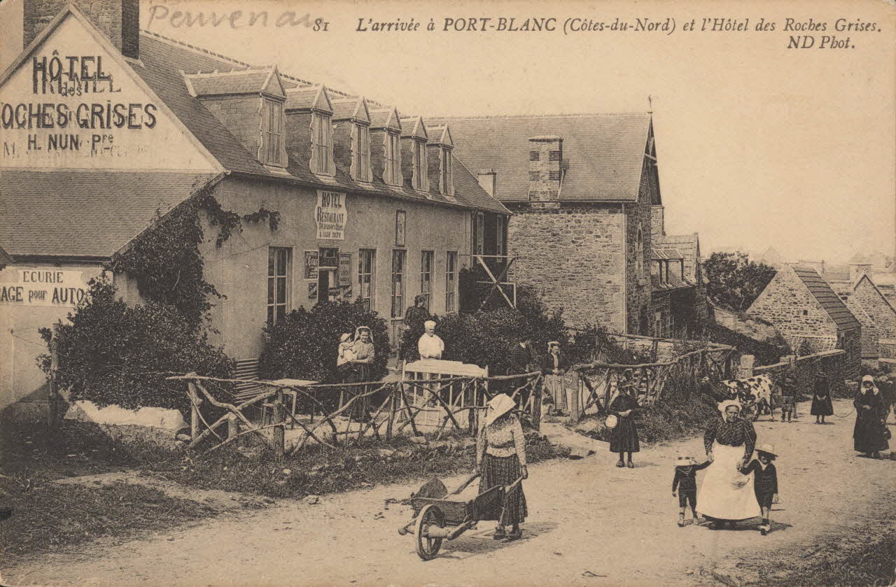 carte postale PORT BLANC, HOTEL DES ROCHES GRISES Côtes-d'Armor 1909 013981 Photo