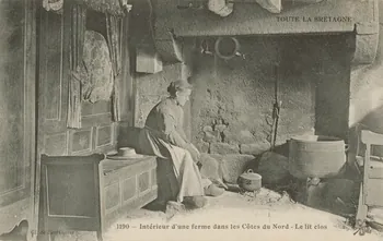 LESPINASSE DE carte postale INTERIEUR D'UNE FERME DANS LES COTES-DU-NORD 1903-1920 014019 Photo