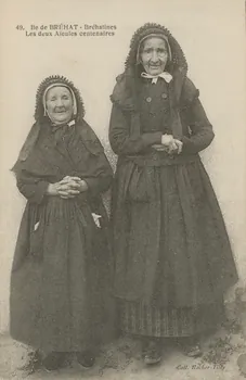 carte postale LES DEUX AIEULES CENTENAIRES Côtes-d'Armor 1903-1950 014039 Photo