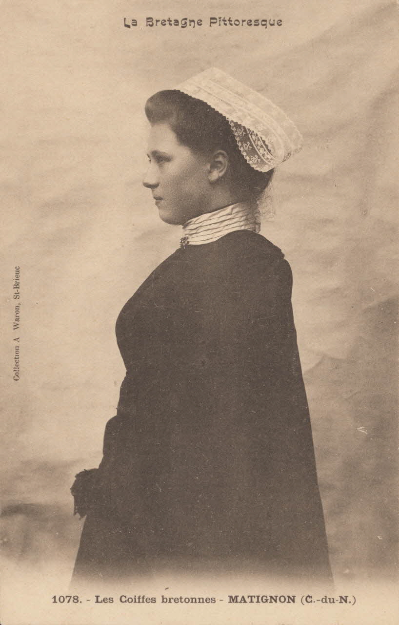 carte postale LES COIFFES BRETONNES-MATIGNON Côtes-d'Armor 1903 014098 Photo