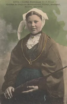 carte postale COIFFE DU PAYS DE MONCONTOUR Côtes-d'Armor 1919 014103 Photo