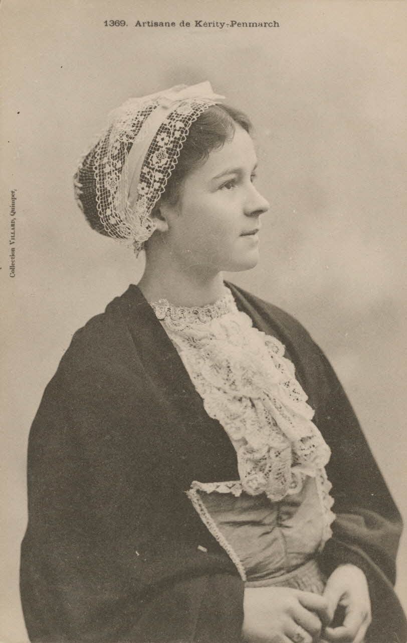 carte postale ARTISANE DE KERITY-PENMARCH Côtes-d'Armor 1903-1950 014111 Photo