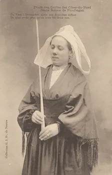 carte postale JEUNE FEMME DE PLOUFRAGAN Côtes-d'Armor 1903 014163 Photo