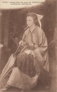 carte postale JEUNE FILLE DU PAYS DE TREGUIER Côtes-d'Armor 1903-1950 014202 Photo