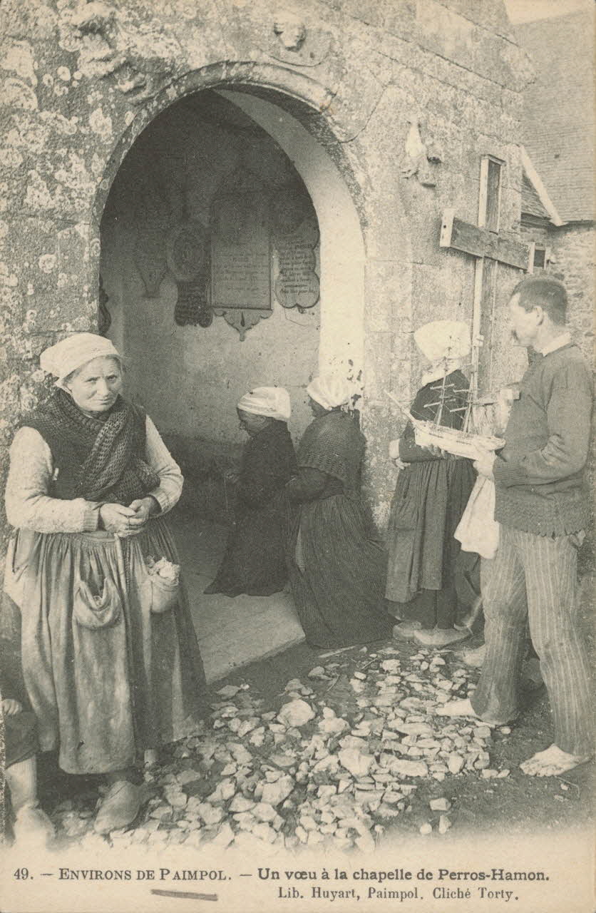 carte postale UN VOEU A LA CHAPELLE PERROS-HAMON Côtes-d'Armor 1903-1920 014257 Photo